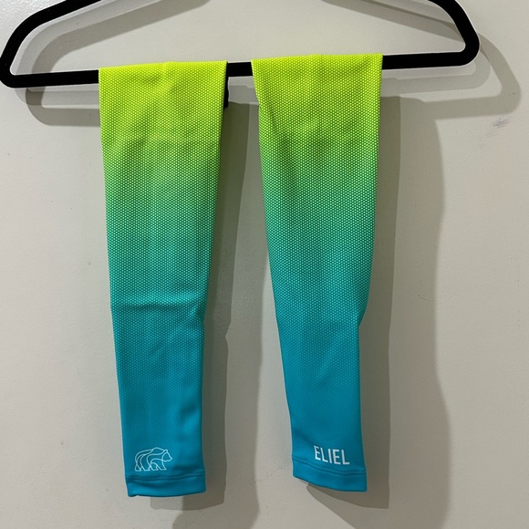 Eliel Other - Eliel Vibrant Arm Warmers - never worn